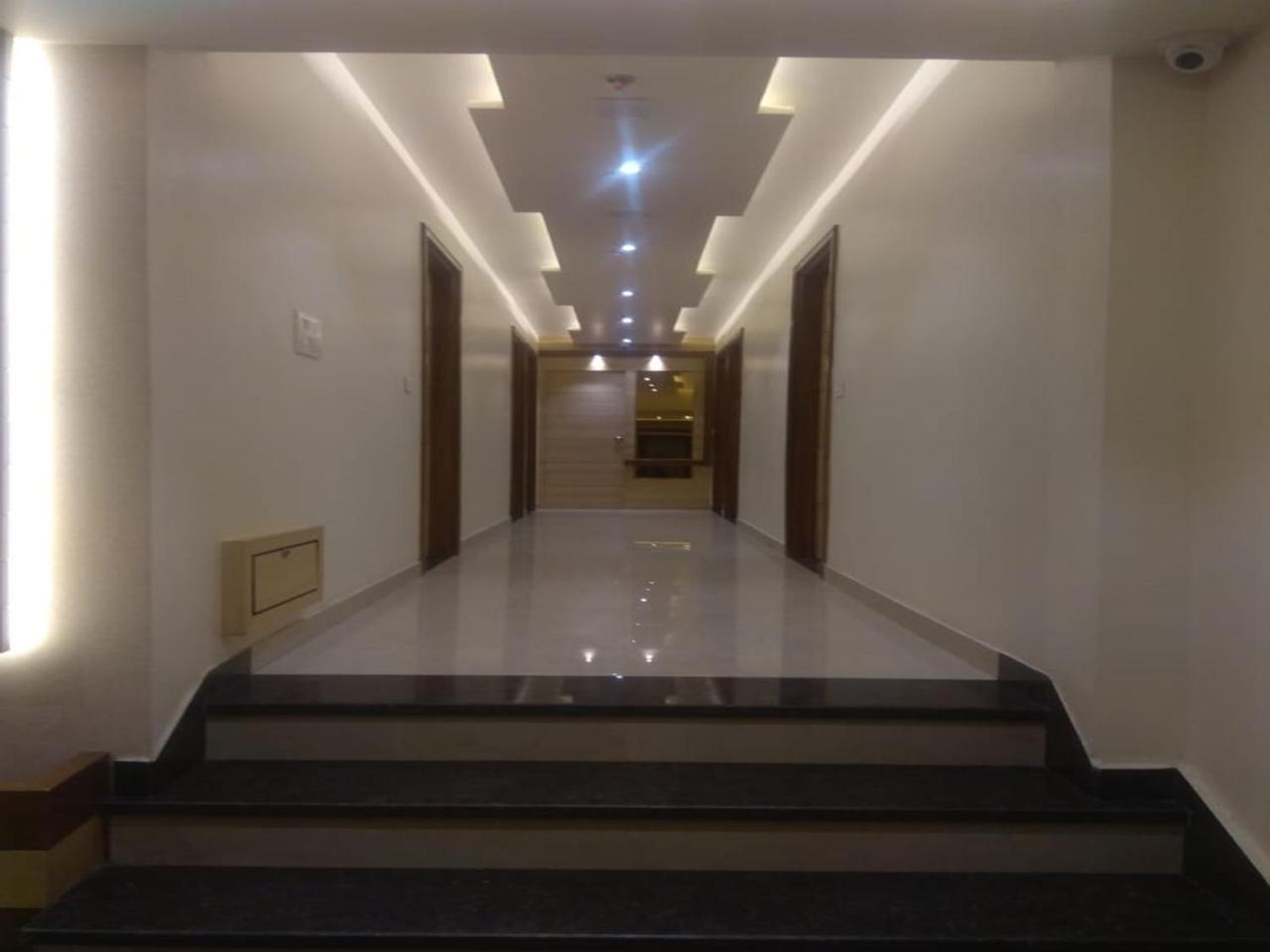 Csjs Inn By Krishna Group Of Hotels Amritsar Exteriör bild